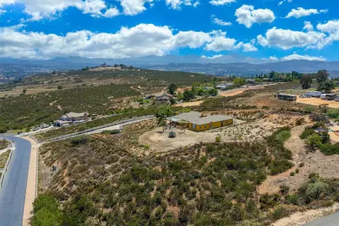 View/Area - 22963 Stokes Rd, Ramona, CA 92065 photo 10 of 11