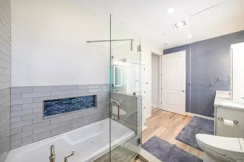 Bath - 22963 Stokes Rd, Ramona, CA 92065 photo 5 of 8