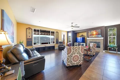 Living - 22963 Stokes Rd, Ramona, CA 92065 photo 3 of 4
