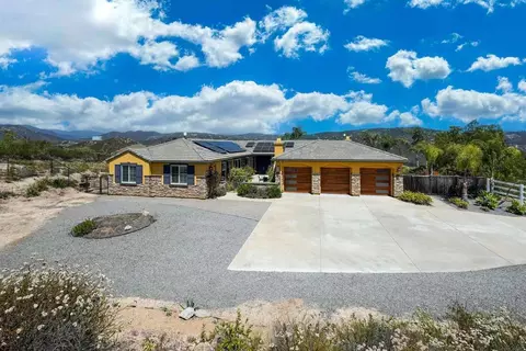22963 Stokes Rd, Ramona, CA 92065