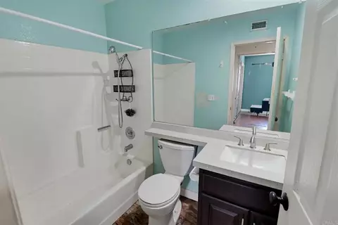 Bath - 2698 Valencia, Spring Valley, CA 91977 photo 1 of 2