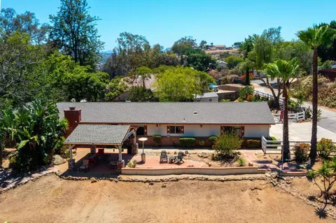 1238 Cedar St, Ramona, CA 92065