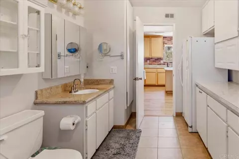 Bath - 1238 Cedar St, Ramona, CA 92065 photo 3 of 3