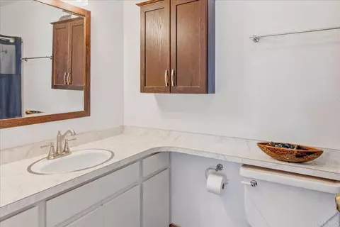 Bath - 1238 Cedar St, Ramona, CA 92065 photo 1 of 3