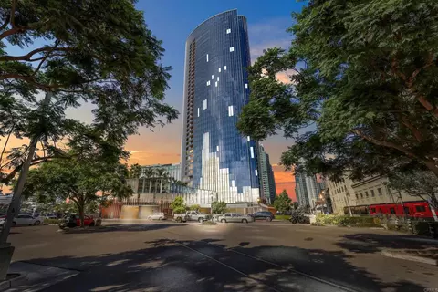 888 W E St #3902, San Diego, CA 92101