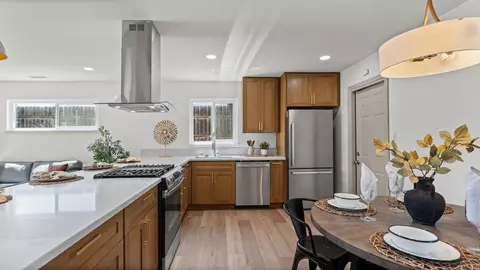8405 Lake Ben Ave, San Diego, CA 92119