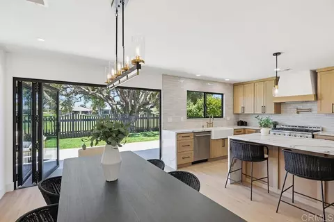 909 San Pablo Dr, San Marcos, CA 92078