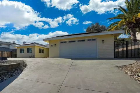Exterior - 23360 Barona Mesa Rd, Ramona, CA 92065 photo 6 of 25