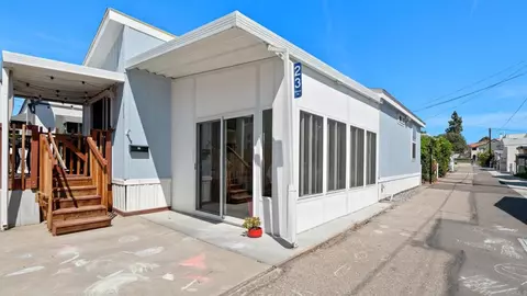 7495 Oakland Rd #SPC 23, La Mesa, CA 91942