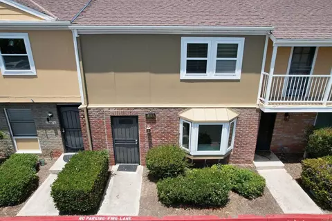 7887 Rancho Fanita Dr #B, Santee, CA 92071