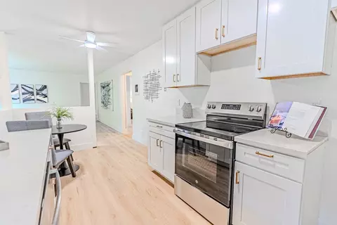 Kitchen - 634 8th St #8, Imperial Beach, CA 91932 photo 3 of 3