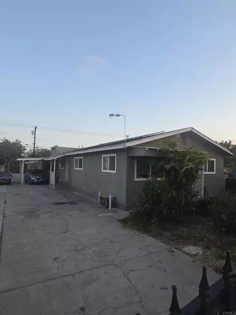 223 Zenith St, Chula Vista, CA 91911