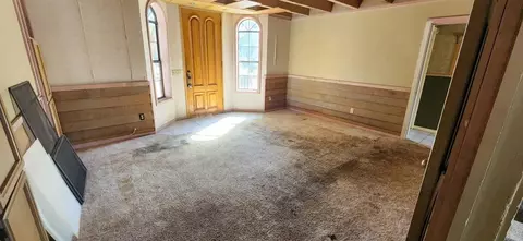 Living - 29348 Vine Dr, Campo, CA 91906 photo 3 of 3