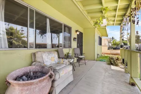 36 E Prospect St, Chula Vista, CA 91911