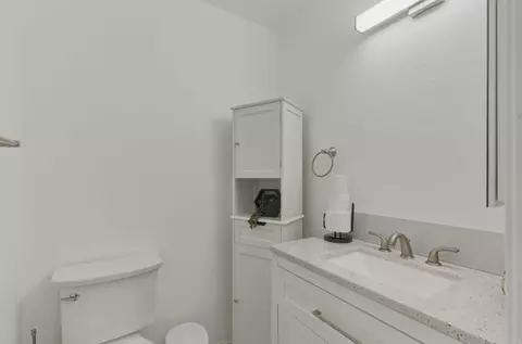 Bath - 505 E Madison Ave #76, El Cajon, CA 92020 photo 1 of 2