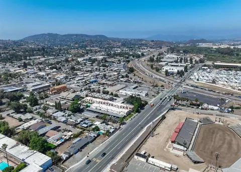 View/Area - 12553 Mapleview St #3, Lakeside, CA 92040 photo 4 of 9