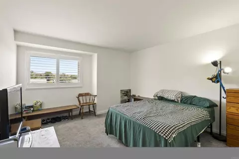 Bedroom - 13632 Janette Ln, Poway, CA 92064 photo 2 of 3