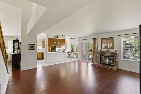 Living - 13632 Janette Ln, Poway, CA 92064 photo 2 of 2
