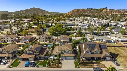 View/Area - 13632 Janette Ln, Poway, CA 92064 photo 2 of 2