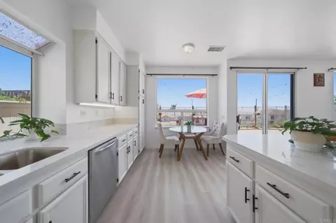 2345 Country Vw, Escondido, CA 92026