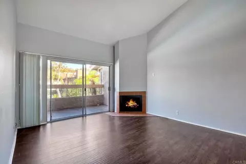 10350 Caminito Cuervo #111, San Diego, CA 92108