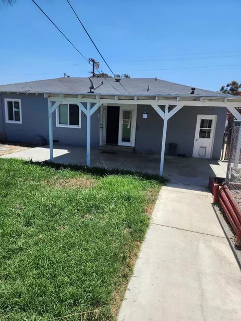 Exterior - 388 N Pierce St, El Cajon, CA 92020 photo 2 of 4