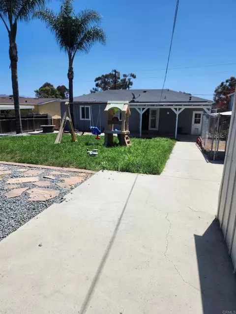 Exterior - 388 N Pierce St, El Cajon, CA 92020 photo 3 of 4