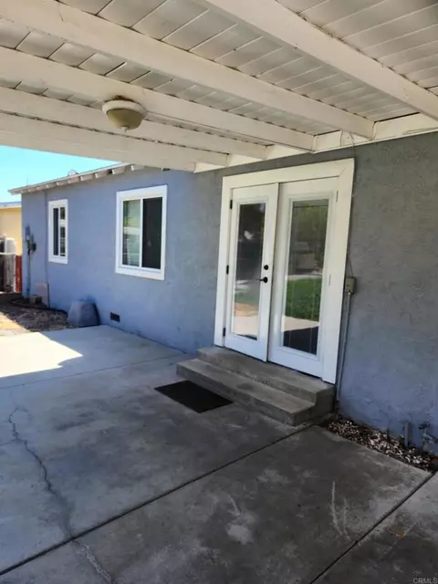 Exterior - 388 N Pierce St, El Cajon, CA 92020 photo 4 of 4