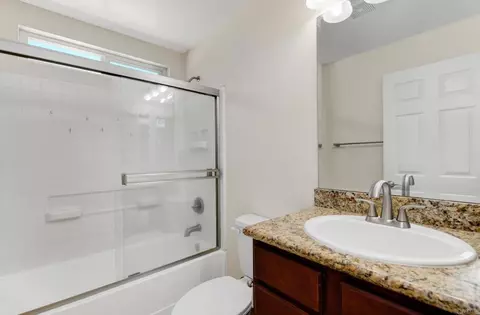 Bath - 1509 E Washington Ave #23, El Cajon, CA 92019 photo 2 of 2