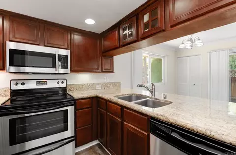 Kitchen - 1509 E Washington Ave #23, El Cajon, CA 92019 photo 2 of 3