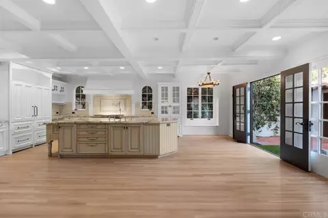 Kitchen - 1015 Alameda Blvd, Coronado, CA 92118 photo 1 of 10