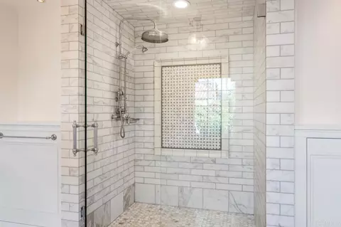 Bath - 1015 Alameda Blvd, Coronado, CA 92118 photo 7 of 12