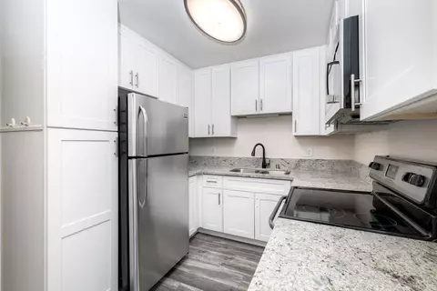 Kitchen - 4281 Lowell St #23, La Mesa, CA 91941 photo 4 of 5