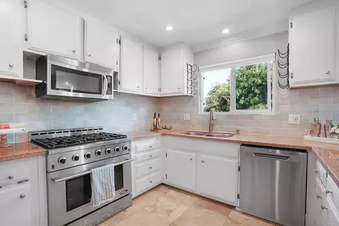 Kitchen - 10336 Don Pico Ct, Spring Valley, CA 91978 photo 3 of 3