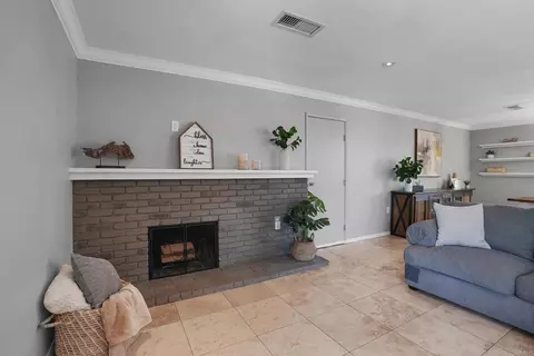 Living - 10336 Don Pico Ct, Spring Valley, CA 91978 photo 1 of 2