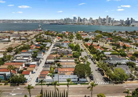View/Area - 274 J Ave, Coronado, CA 92118 photo 2 of 5