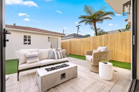Exterior - 274 J Ave, Coronado, CA 92118 photo 8 of 12