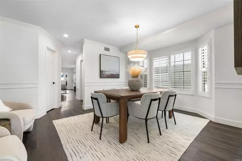 Dining - 274 J Ave, Coronado, CA 92118 photo 3 of 4