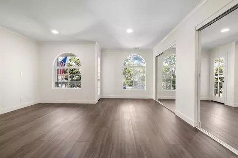 Living - 274 J Ave, Coronado, CA 92118 photo 6 of 7