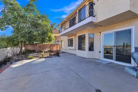 10137 Greenleaf, Spring Valley, CA 91977 photo 53