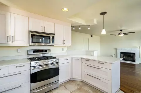 10137 Greenleaf, Spring Valley, CA 91977 photo 14