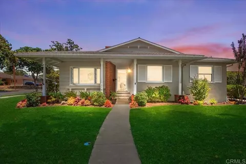 118 N Ashford Pl, Fullerton, CA 92831