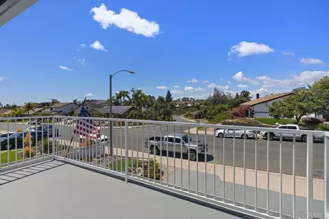 Exterior - 756 Roca Rd, Chula Vista, CA 91910 photo 2 of 11