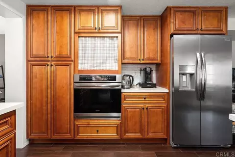 Kitchen - 756 Roca Rd, Chula Vista, CA 91910 photo 7 of 7