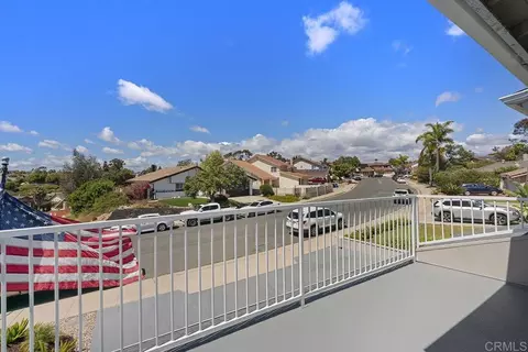 Exterior - 756 Roca Rd, Chula Vista, CA 91910 photo 3 of 11