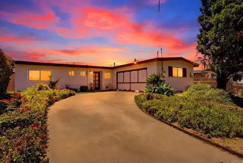 444 E Oxford St, Chula Vista, CA 91911