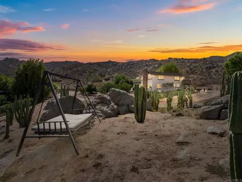 23621 California Ave, Hemet, CA 92545