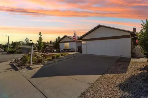 Exterior - 14304 Kendra Ct, Poway, CA 92064 photo 11 of 11