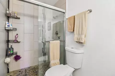 Bath - 14304 Kendra Ct, Poway, CA 92064 photo 4 of 4