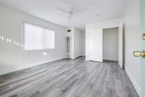 Living - 7025 Boulevard Dr, La Mesa, CA 91941 photo 3 of 4
